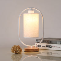 Nordisk Nattbordslampe – Elegant Lys for Kveldsro